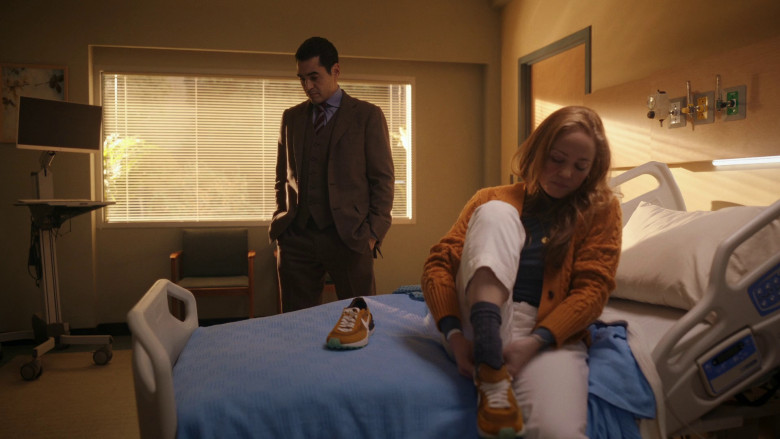 Nike Women's Sneakers in Will Trent S01E12 "Nothing Changed Except for Everything" (2023) - 366751
