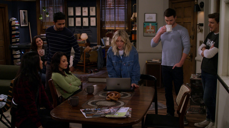 Apple MacBook Laptop in How I Met Your Father S02E14 "Disengagement Party" (2023) - 376857