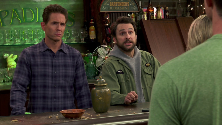 Kahlúa Coffee Liqueur Bottles in It's Always Sunny in Philadelphia S16E03 "The Gang Gets Cursed" (2023) - 379184