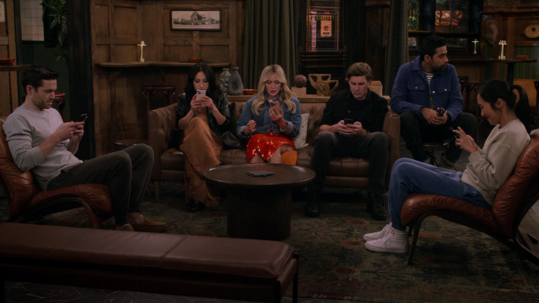 Vans Hi White Shoes Worn by Tien Tran as Ellen in How I Met Your Father S02E17 "Out of Sync" (2023) - 381461