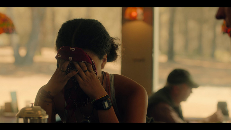 Casio Watch of Zazie Beetz as Bo in Black Mirror S06E04 "Mazey Day" (2023) - 379110