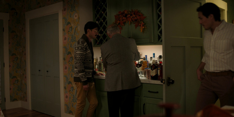 Ballantine's Whisky and Aperol Bottles in With Love S02E05 "Thanksgiving" (2023) - 376212