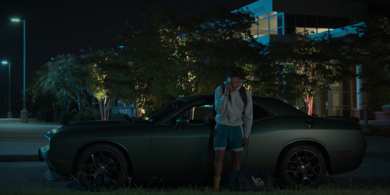 Dodge Challenger Car in Swagger S02E02 "18" (2023) - 381898
