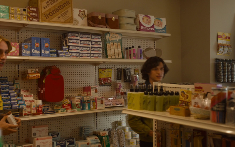 Vicks, Bayer, Tums, Pampers, Q-Tips, Tylenol, Tampax, After Bite in The Crowded Room S01E01 "Exodus" (2023)