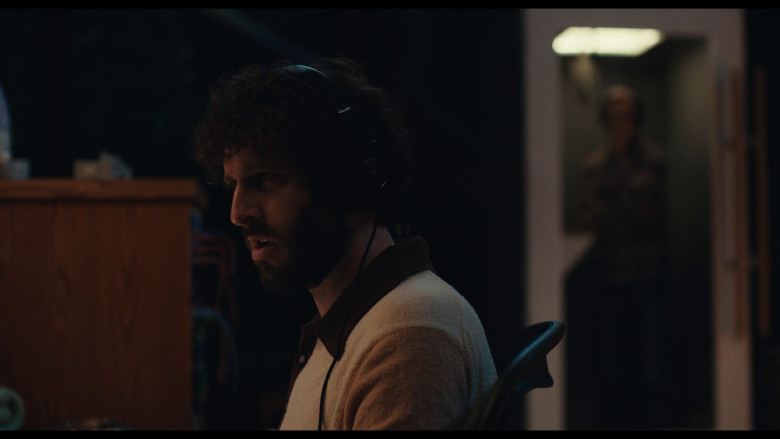 Audio-Technica Headphones of Lil Dicky in Dave S03E10 "Looking for Love" (2023) - 375671