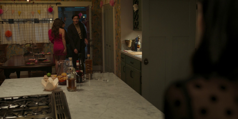 Skyy Vodka Bottles in With Love S02E03 "Lily's Double Quinceañera" (2023) - 376109