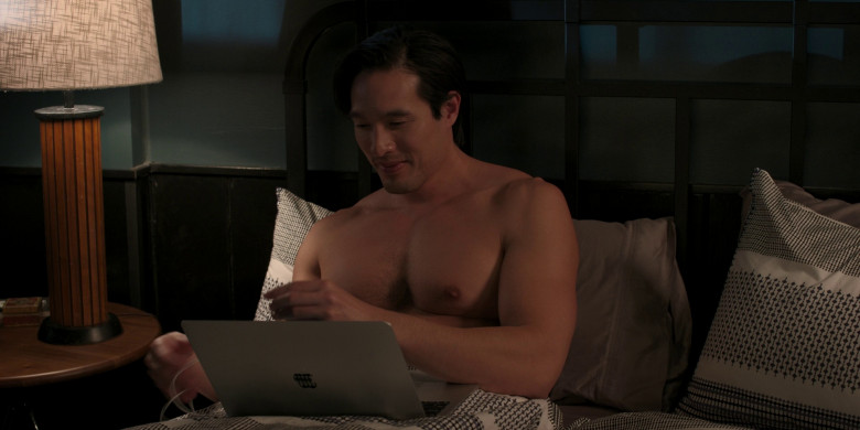 Apple MacBook Laptop Used by Desmond Chiam as Nick Zhao in With Love S02E05 "Thanksgiving" (2023) - 376209
