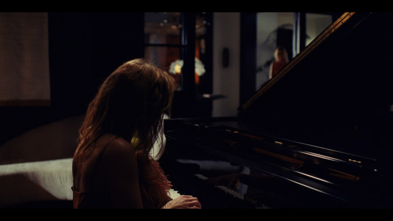 Steinway & Sons Piano in The Idol S01E02 "Double Fantasy" (2023) - 378674