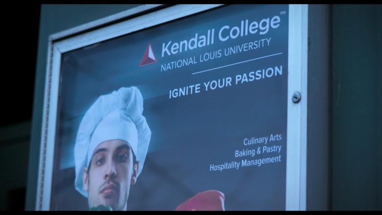 Kendall College in The Bear S02E03 "Sundae" (2023) - 380181