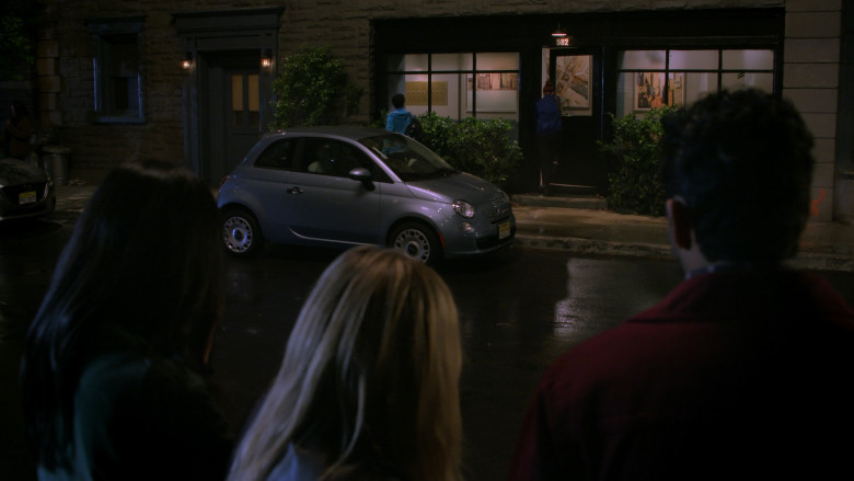 Fiat 500 Car in How I Met Your Father S02E16 "The Jersey Connection" (2023) - 379908