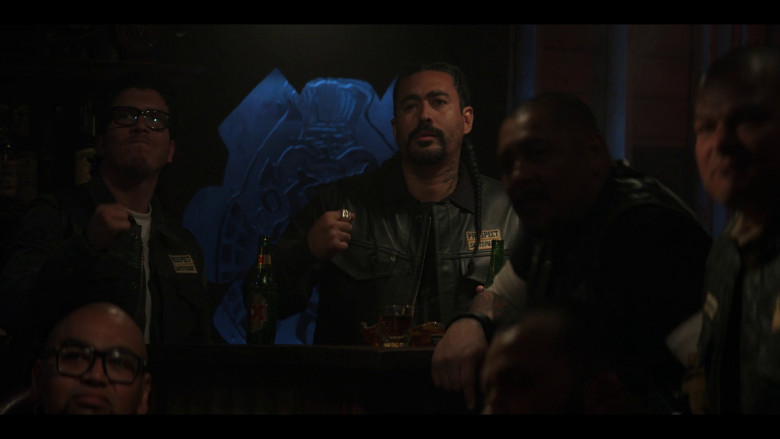 Dos Equis XX Beer in Mayans M.C. S05E05 "I Want Nothing But Death" (2023) - 379214