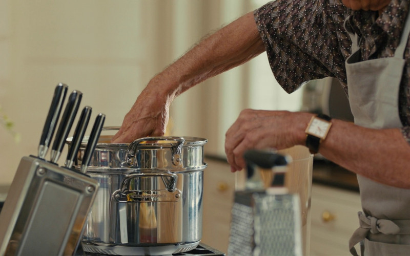 Williams Sonoma Pot Used by Robert De Niro as Salvo Maniscalco in About My Father (2023)
