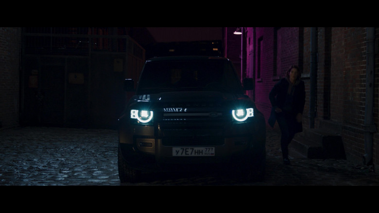 Land Rover Defender Car of Cobie Smulders as Maria Hill in Secret Invasion S01E01 "Resurrection" (2023) - 380110