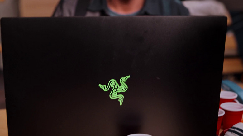 Razer Gaming Laptop of Darren Barnet as Paxton Hall-Yoshida in Never Have I Ever S04E01 "...lost my virginity" (2023) - 377454