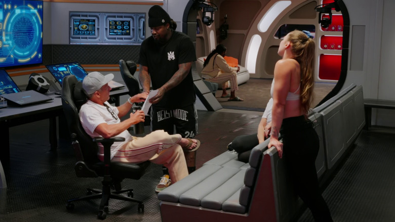 Amiri T-Shirt and Beast Mode Shorts of Marshawn Lynch in Stars on Mars S01E02 "Water Crisis" (2023) - 378723