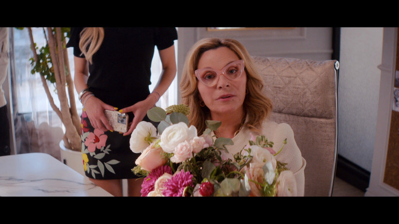 Tom Ford Eyeglasses Worn by Kim Cattrall as Madolyn Addison in Glamorous S01E02 "Secret Location" (2023) - 380434