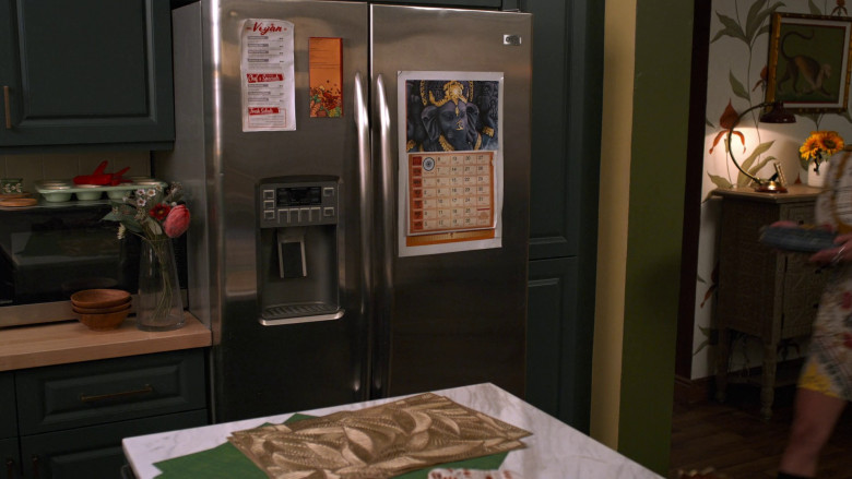GE Refrigerator in Never Have I Ever S04E08 "...set my mom up" (2023) - 377667