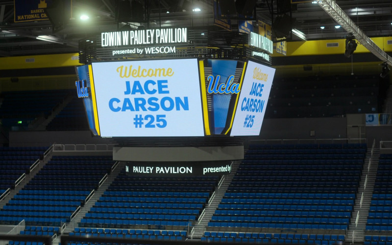 Pauley Pavilion Arena in Los Angeles, California in Swagger S02E01 "The World Ain't Ready" (2023)