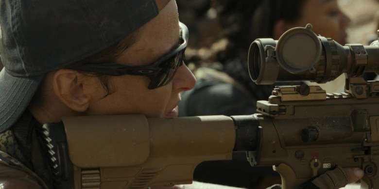 Oakley Sunglasses in Special Ops: Lioness S01E01 "Sacrificial Soldiers" (2023) - 385274