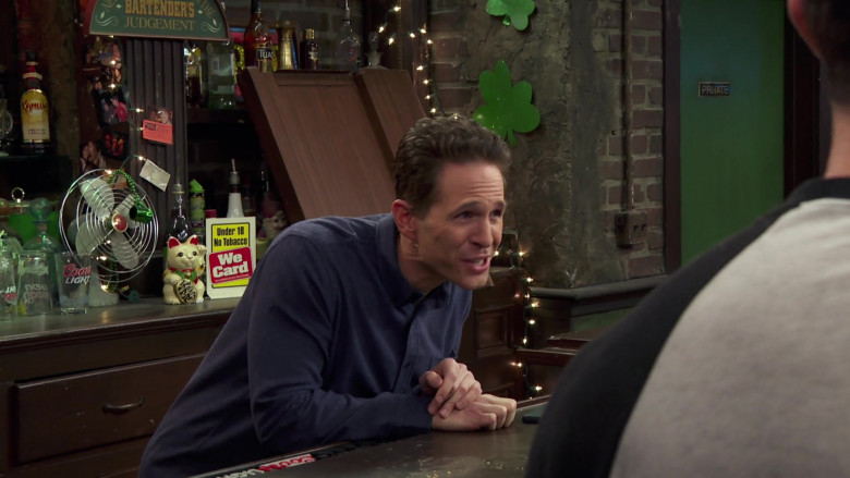 Kahlua Liqueur and Coors Light in It's Always Sunny in Philadelphia S16E07 "The Gang Goes Bowling" (2023) - 383821