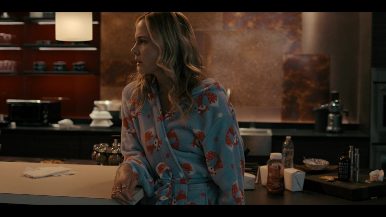Bushwick Kitchen Bees Knees Spicy Honey in Justified: City Primeval S01E02 "The Oklahoma Wildman" (2023) - 384498