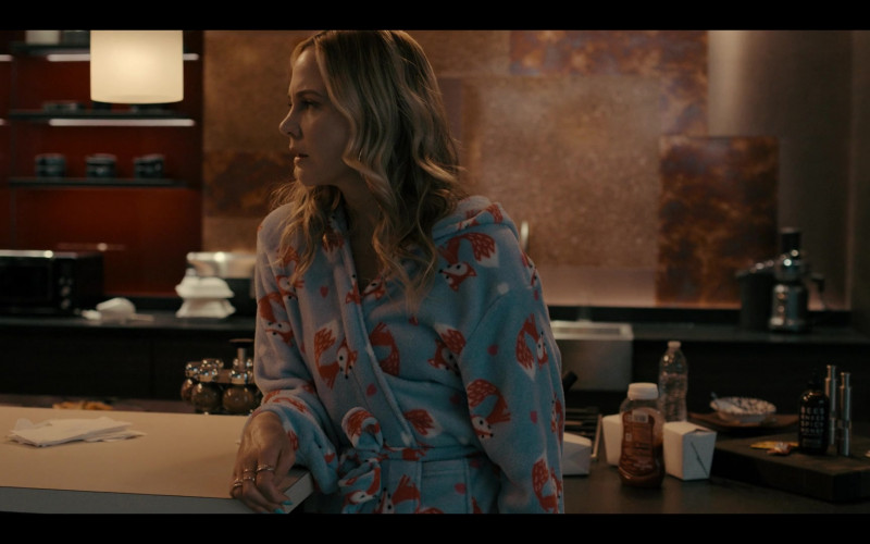 Bushwick Kitchen Bees Knees Spicy Honey in Justified: City Primeval S01E02 "The Oklahoma Wildman" (2023)