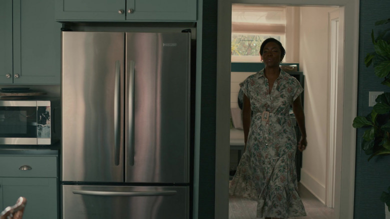 KitchenAid Refrigerator in Sweet Magnolias S03E06 "And a Star to Steer Her By" (2023) - 384699