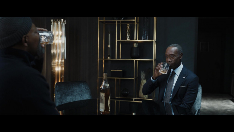 Old Rip Van Winkle 'Pappy Van Winkle's Family Reserve' 23 Year Old Kentucky Straight Bourbon Whiskey Enjoyed by Samuel L. Jackson as Nick Fury and Don Cheadle as James 'Rhodey' Rhodes in Secret Invasion S01E04 "Beloved" (2023) - 383585