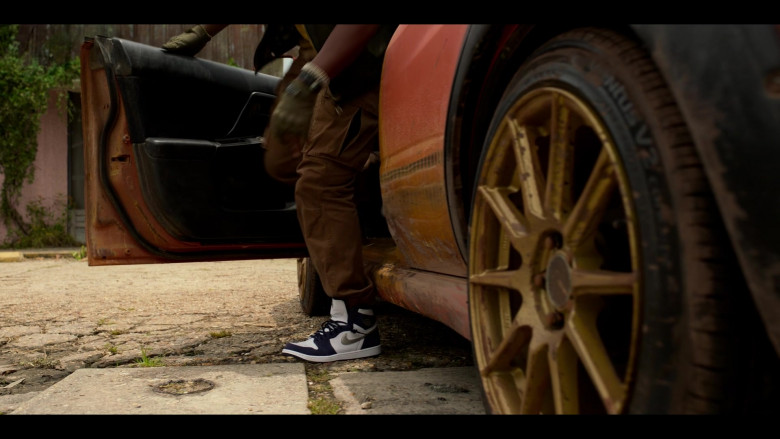 Nike AJ 1 Retro High Shoes Worn by Anthony Mackie as John Doe in Twisted Metal S01E01 "WLUDRV" (2023) - 385545