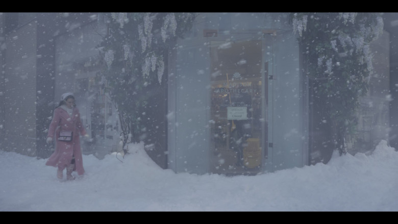 The Madison Apothecary Pharmacy in And Just Like That... S02E06 "Bomb Cyclone" (2023) - 384901