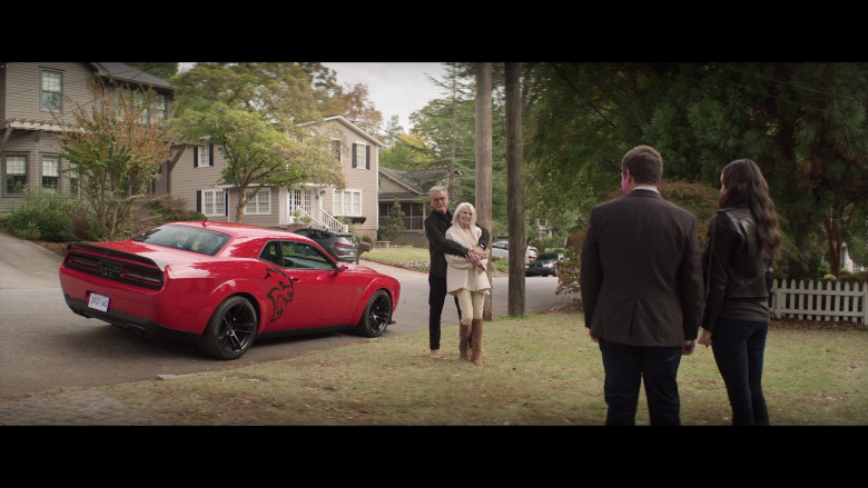 Dodge Challenger SRT Red Car of Pierce Brosnan as Billy McDermott in The Out-Laws (2023) - 382770