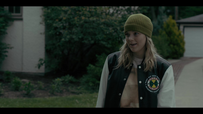 Cross Colours Jacket of Vivian Olyphant as Willa Givens in Justified: City Primeval S01E03 "Backstabbers" (2023) - 385471