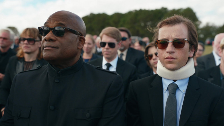 Ray-Ban Sunglasses of Gregory Alan Williams as Martin Imari and Persol Sunglasses of Skyler Gisondo as Gideon in The Righteous Gemstones S03E09 "Wonders That Cannot Be Fathomed, Miracles That Cannot Be Counted" (2023) - 386787