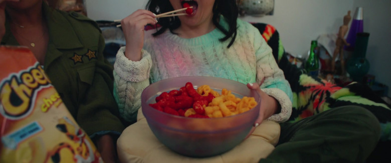 Cheetos Puff Snacks Enjoyed by Ashley Park as Audrey Sullivan & Sherry Cola as Lolo Chen in Joy Ride (2023) - 385956