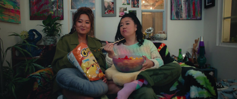 Cheetos Puff Snacks Enjoyed by Ashley Park as Audrey Sullivan & Sherry Cola as Lolo Chen in Joy Ride (2023) - 385960