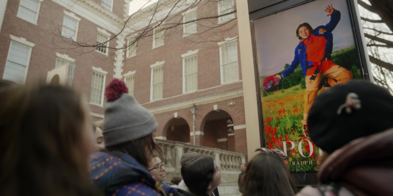 Polo Ralph Lauren Billboard in And Just Like That... S02E07 "February 14th" (2023) - 385707