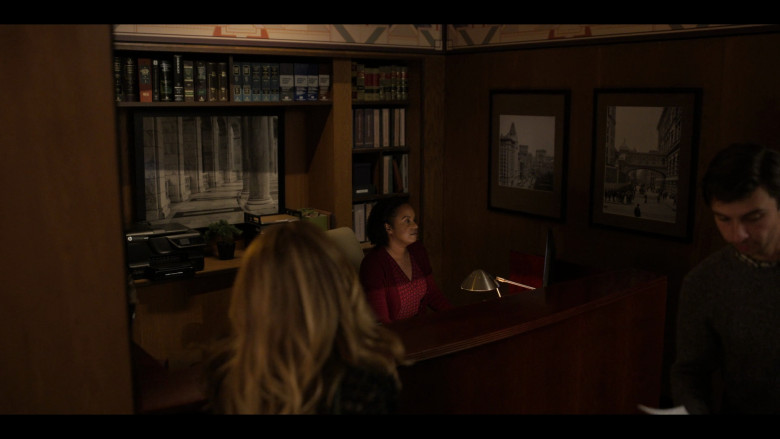 HP Printer in The Lincoln Lawyer S02E01 "The Rules of Professional Conduct" (2023) - 382388