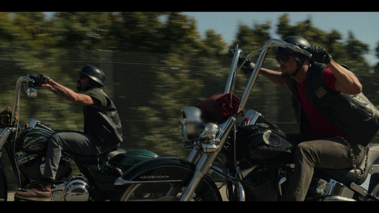 Harley-Davidson Motorcycle in Mayans M.C. S05E10 "Slow to Bleed Fair Son" (2023) - 384995