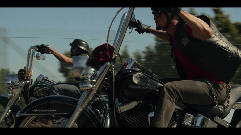 Harley-Davidson Motorcycle in Mayans M.C. S05E10 "Slow to Bleed Fair Son" (2023) - 384996
