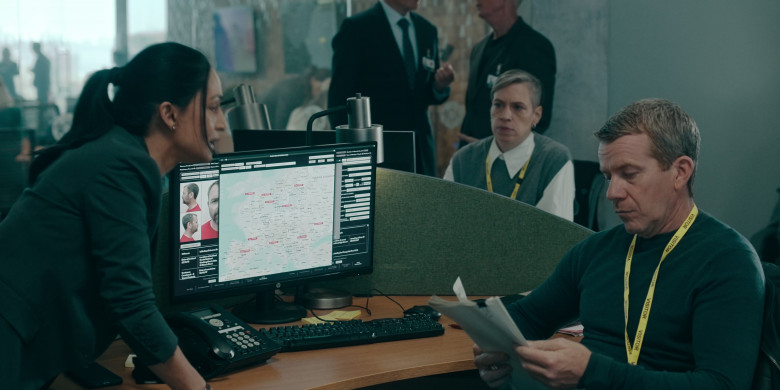 HP Monitor in Hijack S01E05 "Less Than an Hour" (2023) - 384455