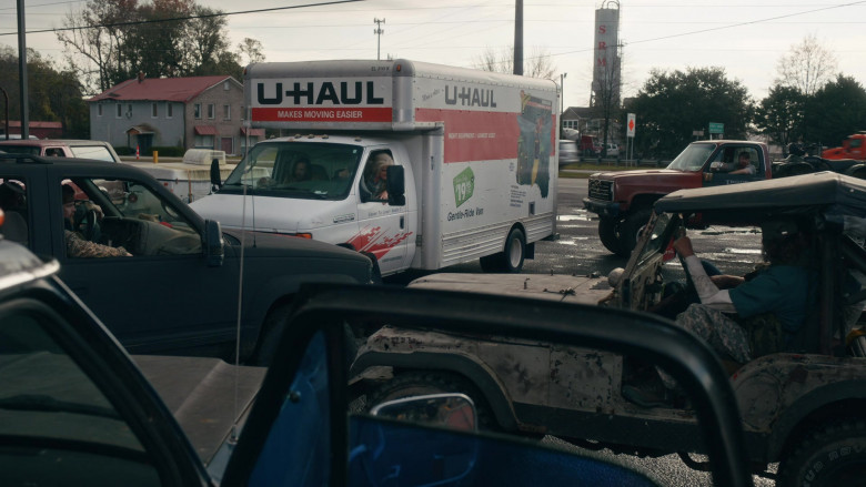 U-haul Moving Truck in The Righteous Gemstones S03E08 "I Will Take You By The Hand And Keep You" (2023) - 386675