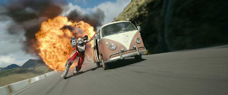 Volkswagen Type 2 Car / Wheeljack Autobot in Transformers: Rise of the Beasts (2023) - 383254