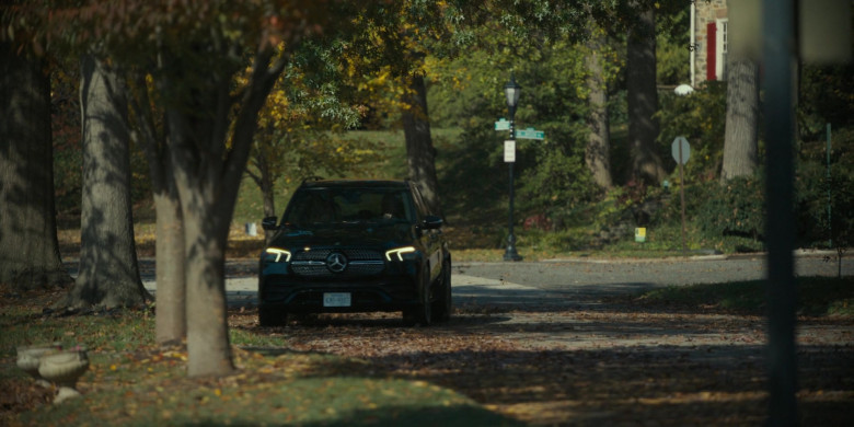 Mercedes-Benz GLE 450 Car in Special Ops: Lioness S01E02 "The Beating" (2023) - 385350