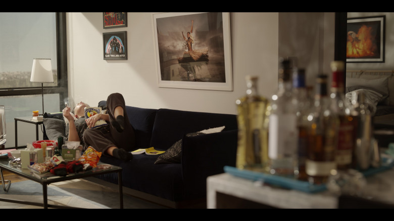Pirate's Booty and Cheetos Snacks, Red Bull Energy Drink Cans in And Just Like That... S02E06 "Bomb Cyclone" (2023) - 384890