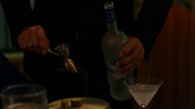 Grey Goose Vodka in Run the World S02E07 "A Rage in Harlem" (2023) - 383038