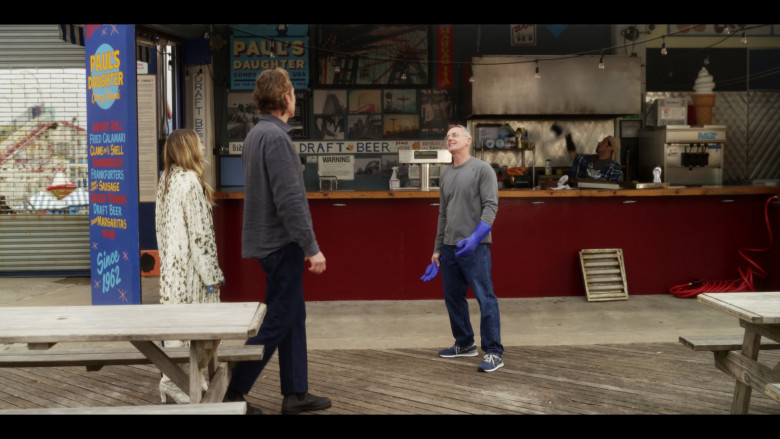New Balance Sneakers Worn by David Eigenberg as Steve Brady in And Just Like That... S02E10 "The Last Supper Part One: Appetizer" (2023) - 391126