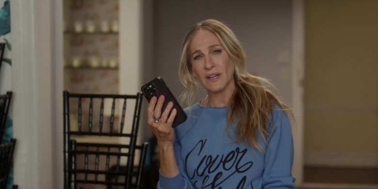 CASETiFY iPhone Case of Sarah Jessica Parker as Carrie Bradshaw in And Just Like That... S02E11 "The Last Supper Part Two: Entree" (2023) - 395251