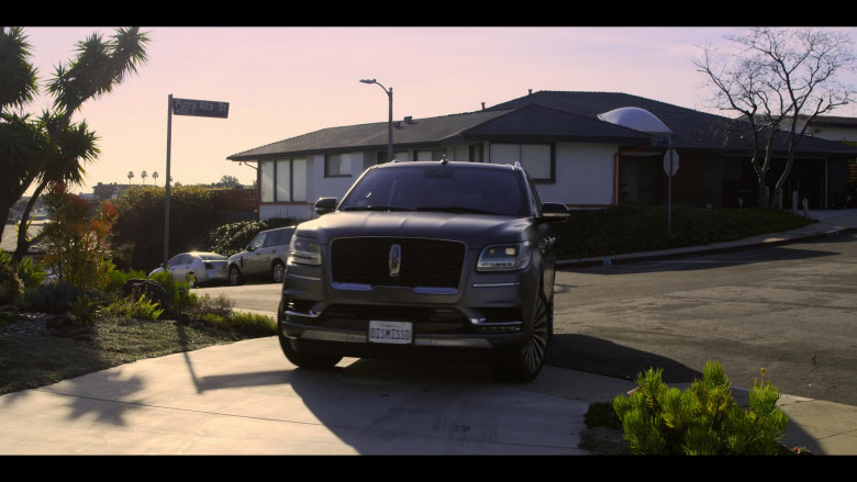 Lincoln Navigator Car in The Lincoln Lawyer S02E06 "Withdrawal" (2023) - 386955