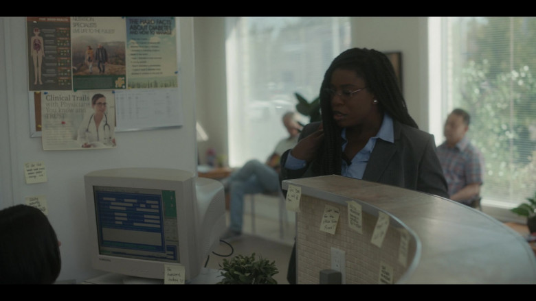 Samsung Monitor in Painkiller S01E02 "Jesus Gave Me Water" (2023) - 388389