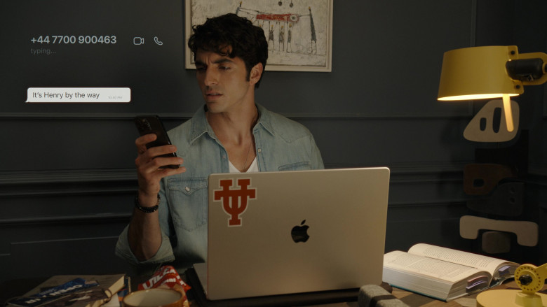 Apple MacBook Pro Laptop Used by Taylor Zakhar Perez as Alex Claremont-Diaz in Red, White & Royal Blue (2023) - 388813